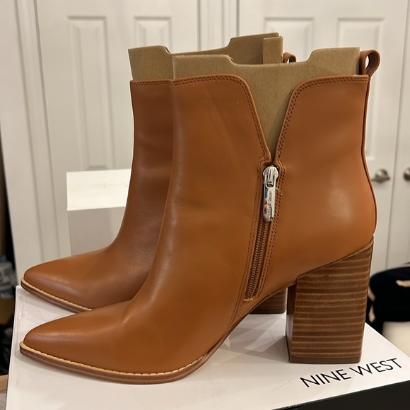 Birds Block Heel Booties in Caramel Sz 11 - BNIB!! - Picture 8 of 10